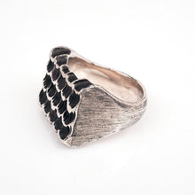 Load image into Gallery viewer, Weird Wave Ring 20 Piece Edition